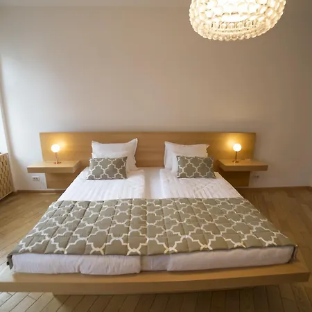 Apartman President